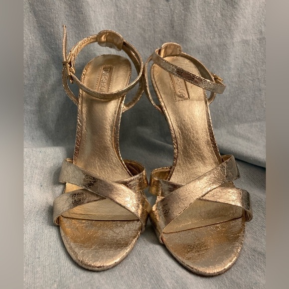 Topshop Shoes - Topshop Gold Metallic Crackle Heels Ankle Wrap Criss Cross Holiday US 8.5/UK 6